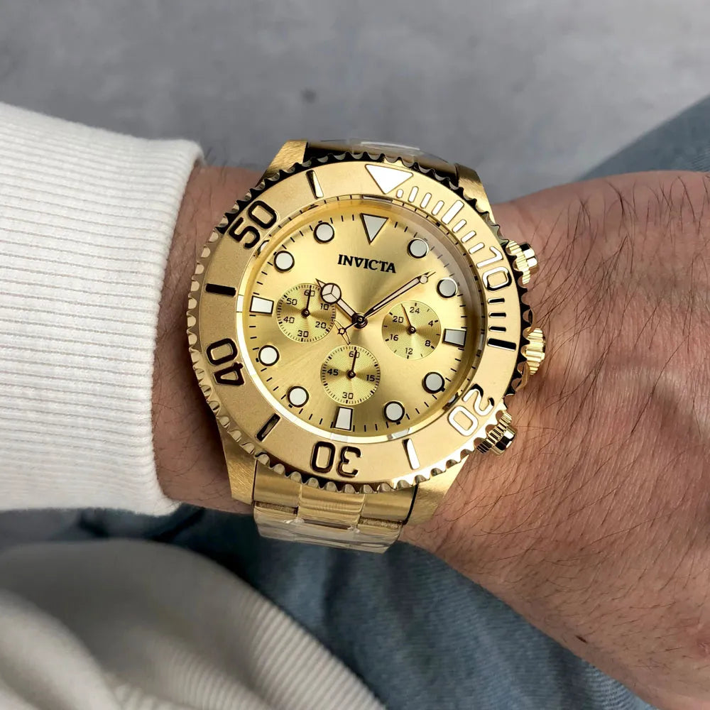Reloj Elegante Para Hombre Invicta Pro Diver 50588 - Oro